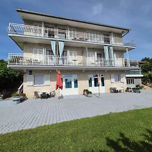 apartmani-adria-opric.primorje-gorskikotar.com/